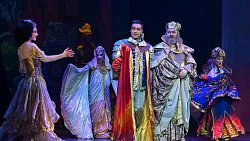 Музыка, стихи и живой Пушкин: в Челябинске открыли благотворительный фестиваль «Снежность»