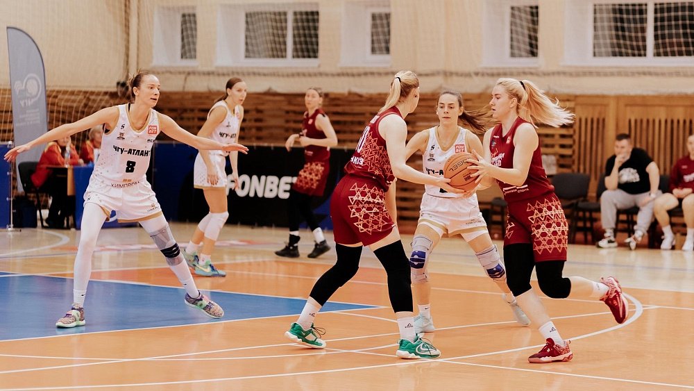 Команда «Славянка‑ЧКПЗ» в Высшей лиге потерпела два поражения от «ЧГУ‑Атланты»