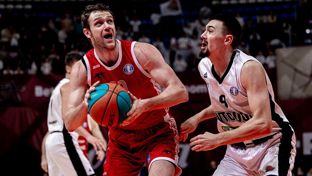 Челябинец Андрей Зубков преодолел рубеж в 2000 очков в Единой лиге ВТБ