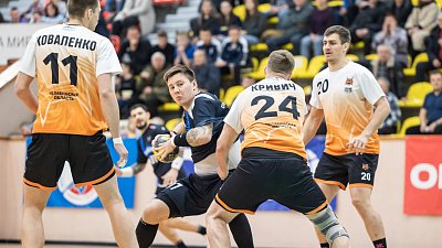 Гандбольный клуб «Динамо‑Сунгуль» потерпел поражение от «Виктора» в Суперлиге