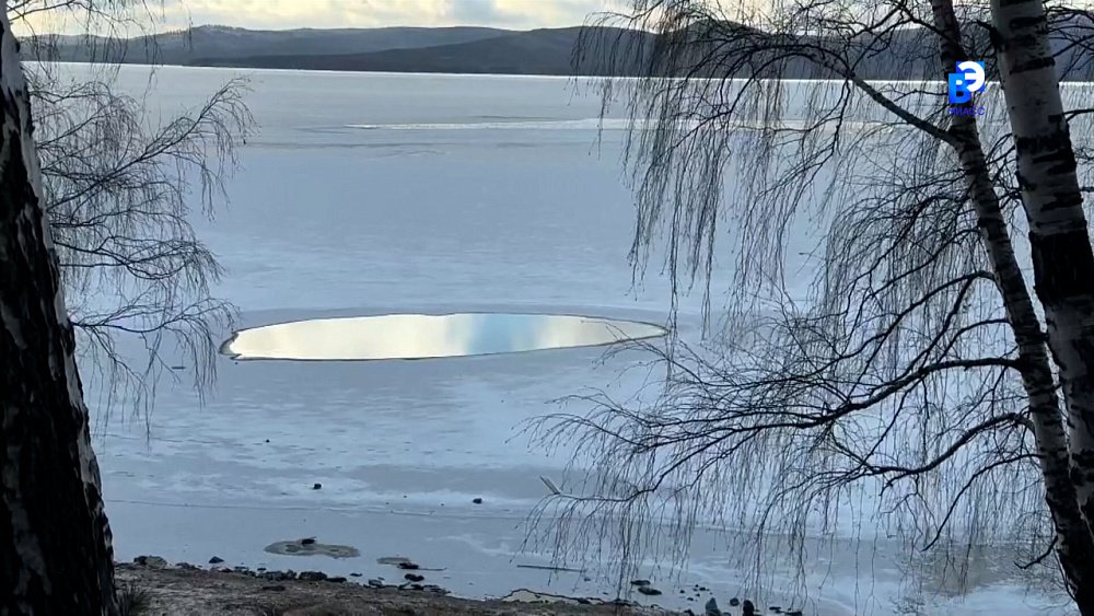 Массовое нахождение на льду по-прежнему опасно