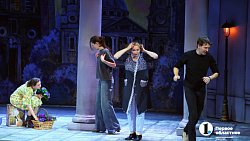 Артисты МХАТа дают «Пигмалиона» на челябинской сцене