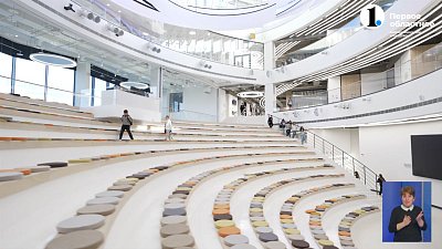 Алексей Текслер осмотрел школу инноваций в Москве