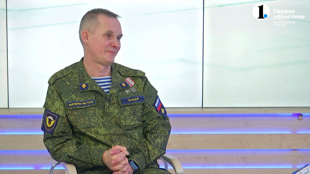 В программе «Есть вопрос» обсудили День героев Отечества