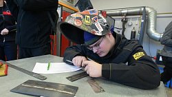 Артем Жога и Алексей Текслер побывали в техническом колледже Озерска