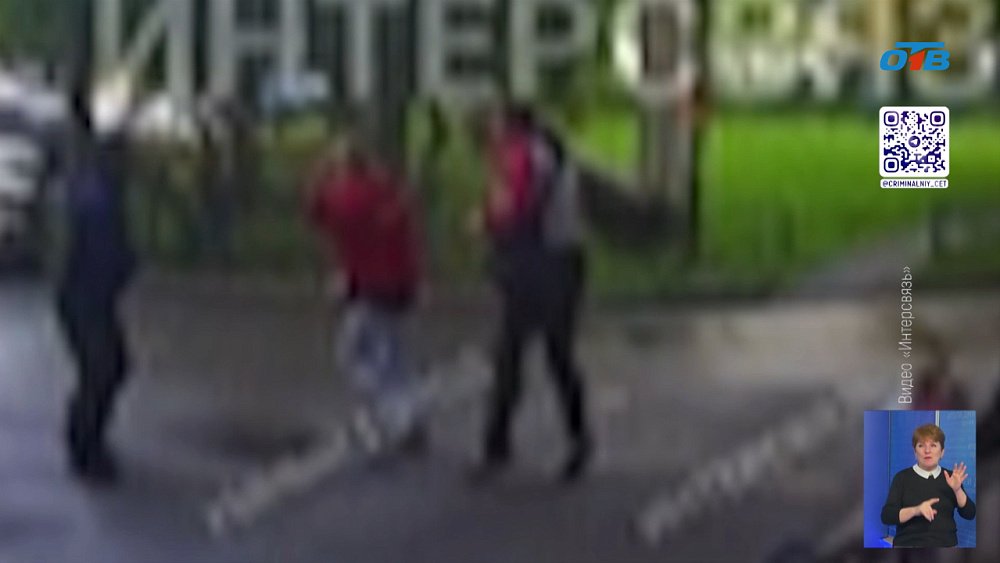 В Челябинске начали судить мужчину, который порезал любовника жены