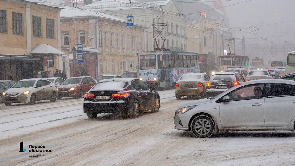 Новый циклон принесет в Челябинскую область снегопады и метели 13 декабря