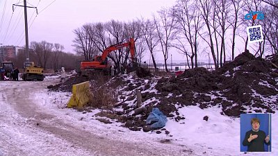 В Ленинском районе меняют водопровод