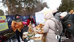 Сотни южноуральцев приняли участие в фольклорно-пельменном фестивале в Челябинске