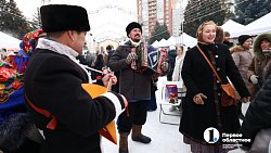 Сотни южноуральцев приняли участие в фольклорно-пельменном фестивале в Челябинске