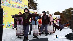 Сотни южноуральцев приняли участие в фольклорно-пельменном фестивале в Челябинске