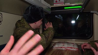 Призывники из Челябинской области отправились в Кремлевский полк