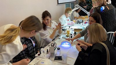 Ногтевой бизнес оказывает поддержку фронту