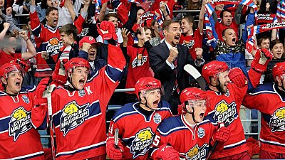 Актеры телесериала «Молодежка» проведут автограф-сессию на матче «Трактора»