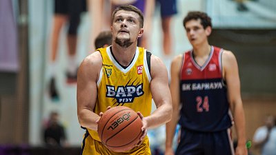 Клуб «Челбаскет» укрепил состав баскетбольным снайпером Ильей Подобедовым