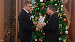 Губернатор Челябинской области наградил победителей конкурса в агропромышленном комплексе