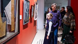 Последняя выставка 2024 года в Челябинском музее искусств посвящена русским художницам XX века