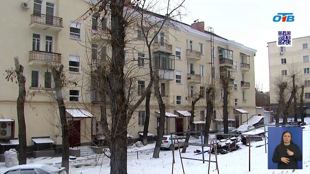 В Челябинске меняют кровли и лифты