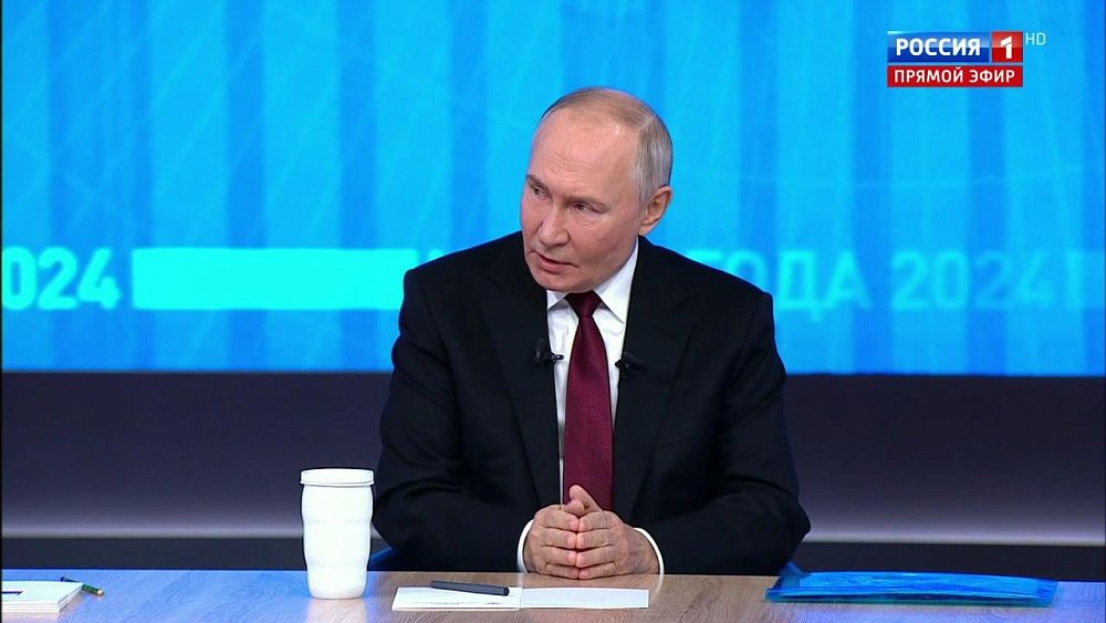 Владимир Путин прокомментировал рост цен на продукты и топливо