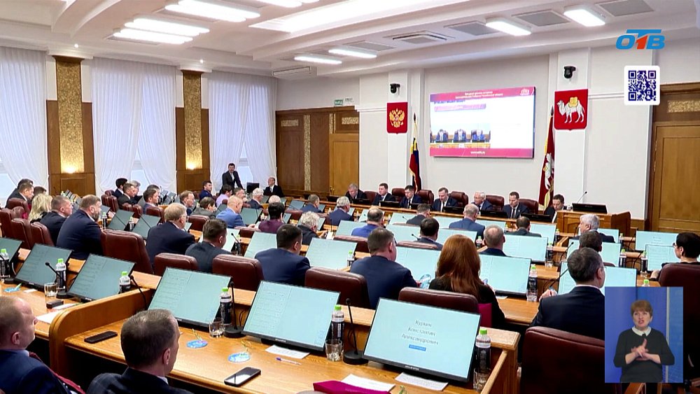 Многодетные приемные семьи получат полтора миллиона рублей на покупку автомобиля