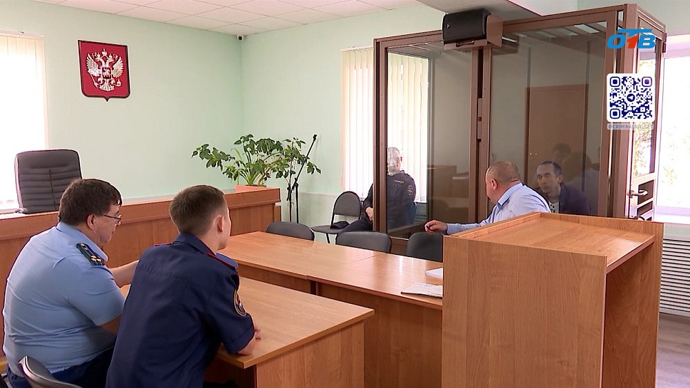 Учитель, надругавшийся над школьницей, обжаловал приговор