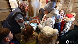 Поезд Деда Мороза прибыл в Челябинск