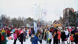 В Челябинской области более 600 детей получили подарки в рамках акции «Снеговики-добряки»