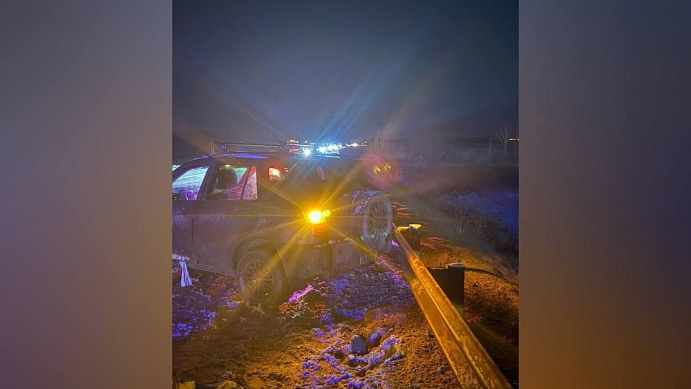 Под Челябинском в лобовом столкновении ВАЗа и кроссовера погиб человек