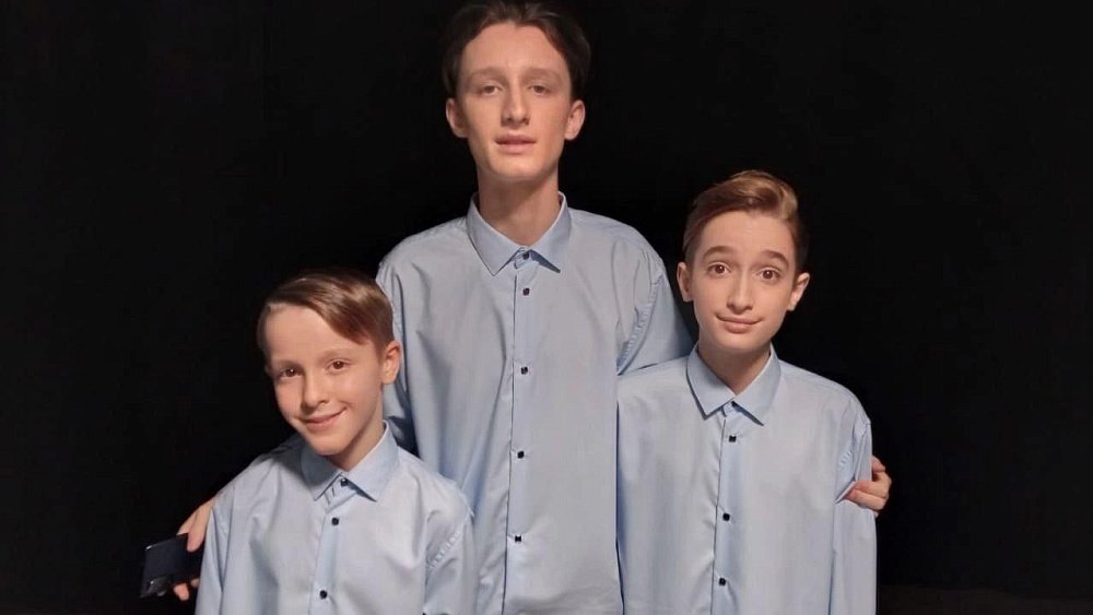 Три брата из Кундравов довели до слез жюри телепроекта «Синяя птица»