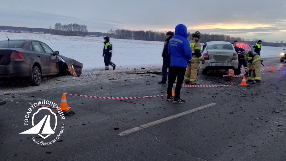 Женщина за рулем легковушки погибла в ДТП в Челябинской области