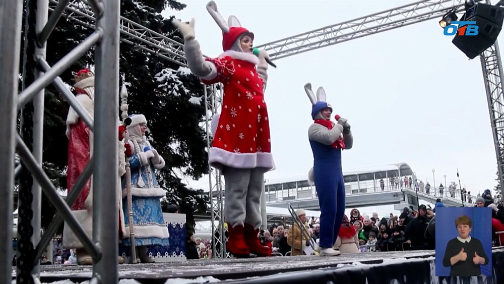В Челябинск прибыл поезд Деда Мороза