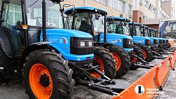 Новая техника ЧТЗ выйдет на уборку улиц Челябинска