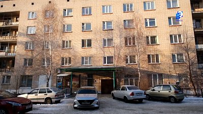 Сотрудники миасских служб навещают горожан перед Новым Годом