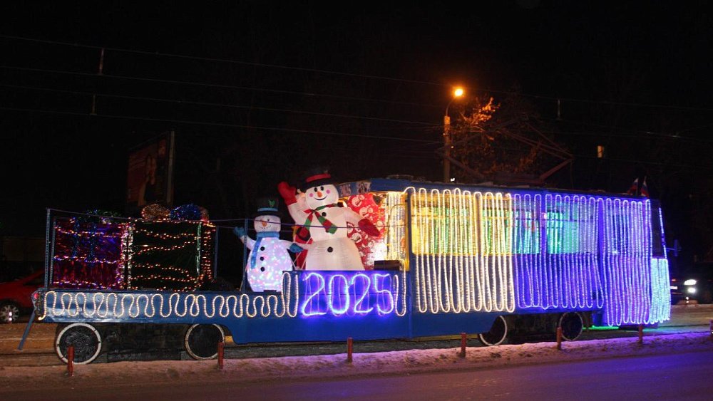 Общественный транспорт Челябинска поменял график работы в новогодние праздники