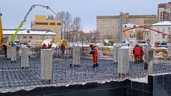 Фундамент нового хирургического корпуса ЧОДКБ готов на 90%