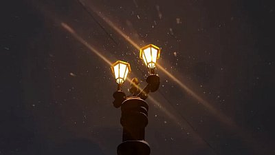 Прогулка — лучший способ провести вечер в зимние каникулы