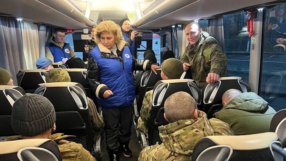 Военнослужащий из Челябинской области вернулся из украинского плена