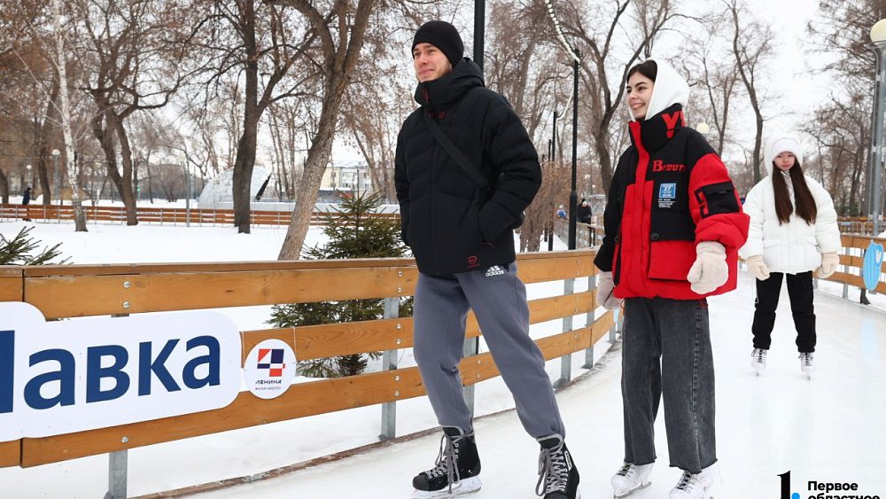 Катки в Челябинске заполнены посетителями