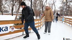 Катки в Челябинске заполнены посетителями