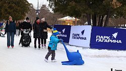 Катки в Челябинске заполнены посетителями