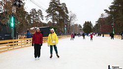 Катки в Челябинске заполнены посетителями