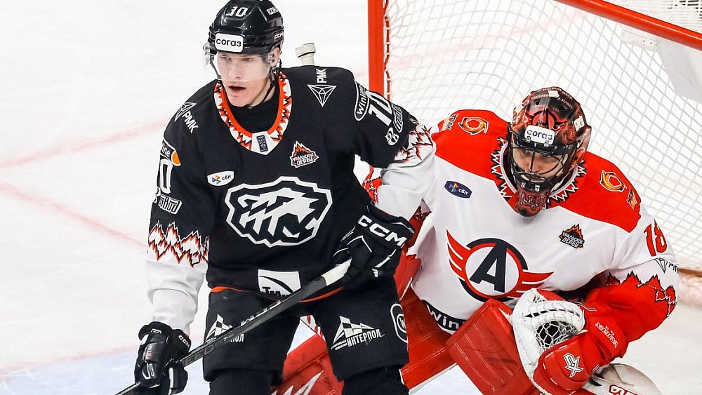 Чарльз Робинсон принес победу «Трактору» в матче с «Автомобилистом»