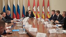 Алексей Текслер отметил слаженную работу коммунальных и экстренных служб в новогодние праздники