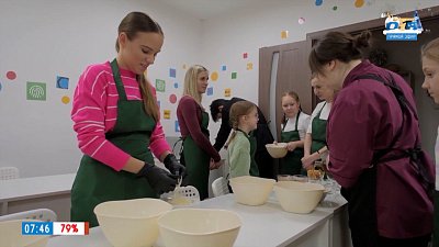 Знакомимся с мировым трендом в сюжете «Мастер-класс по изготовлению дубайского шоколада»