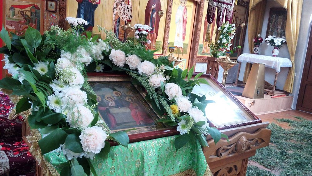 Во время крещения из челябинского храма украли иконы