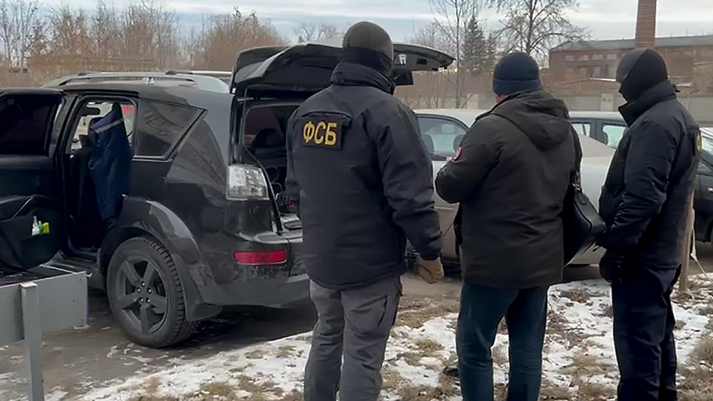 На Южном Урале пресекли контрабанду прибора для создания военной техники