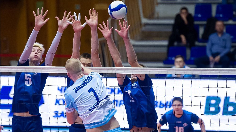 Челябинский волейбольный клуб «Динамо» опустился на дно в Высшей лиге