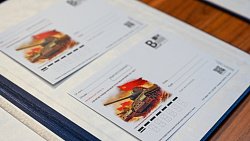 Среди челябинцев входит в моду отправлять открытки с видами региона