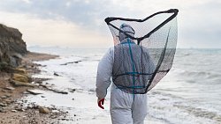 Фотограф из Челябинска снимает почерневшие пляжи Краснодарского края