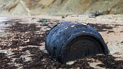 Фотограф из Челябинска снимает почерневшие пляжи Краснодарского края